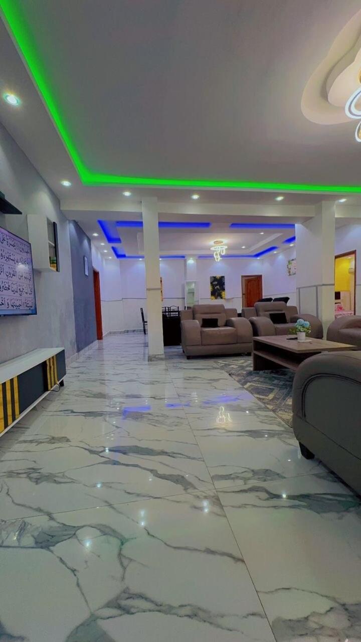 Villa Luxe 4 Avec Piscine, Vue *